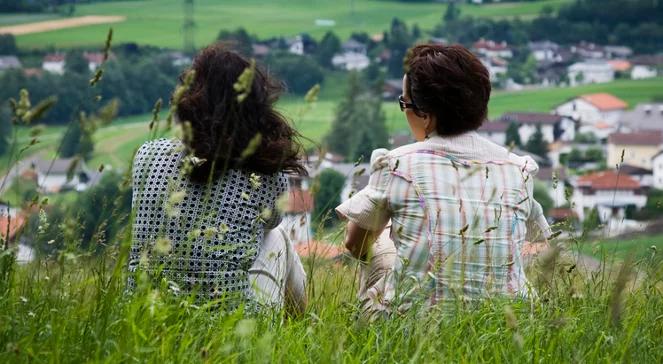 Tu, teraz i do przodu!