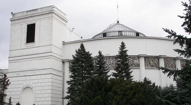 O polityce przy śniadaniu