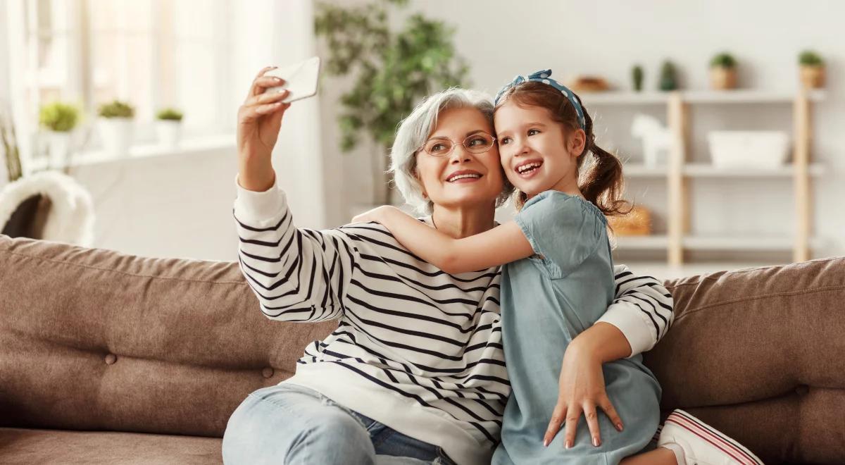 Współczesne babcie z powerem