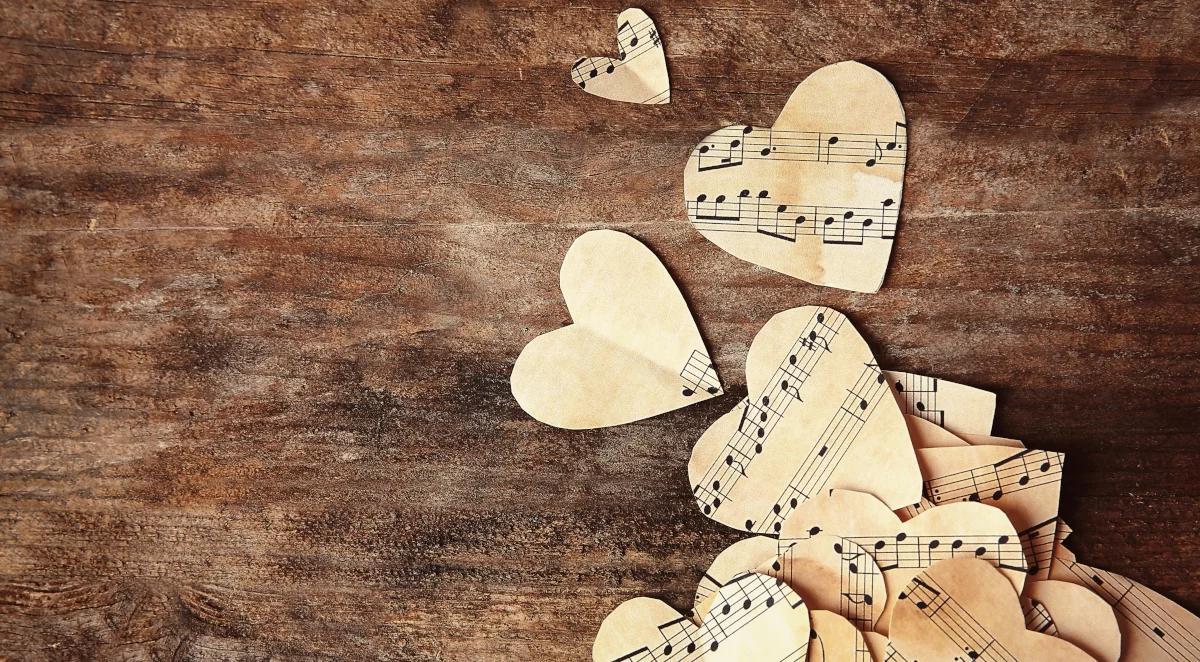 Uczucia w muzycznym rytmie, czyli miłość na liście przebojów