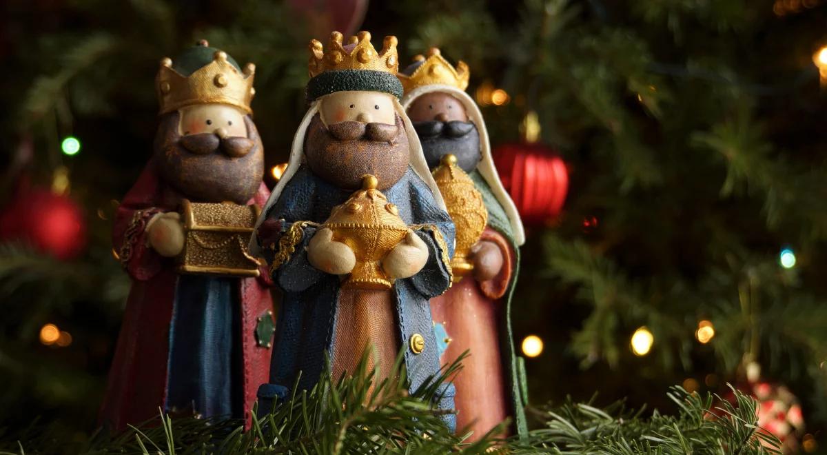 Kim byliby dzisiejsi trzej królowie? Jakie by ofiarowali dary? 