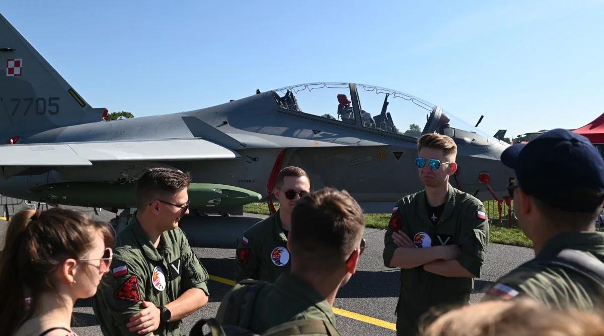 Air Show Radom 2023. Niesamowite maszyny i doskonali piloci. "Można podejść i porozmawiać"