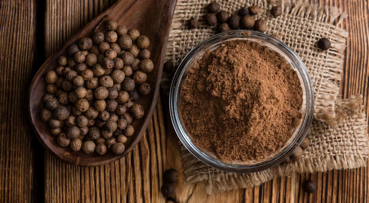 Polsko-ukraińskie pierogi ruskie i ziele angielskie z Meksyku. Tajemnice nazw potraw