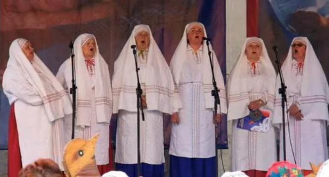 W "Listach ze świata" dryblujemy przez Europę