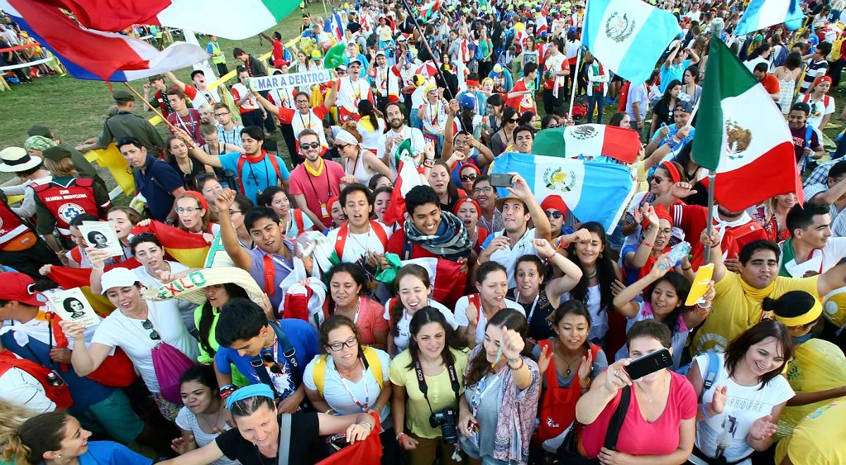 Młodzieńcza radość, 12 ton pierogów i... mizeria