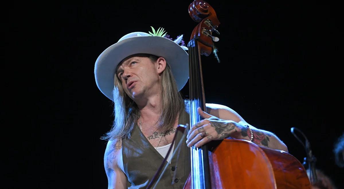 Wojtek Mazolewski z singlem z solowej płyty. "Solo". Premiera "My Works Of Art".