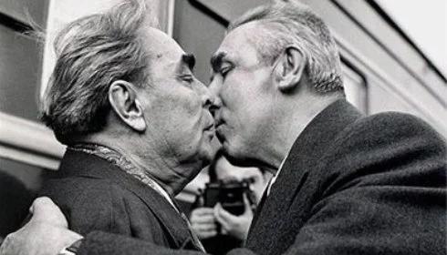 Gierek kawalerem Lenina