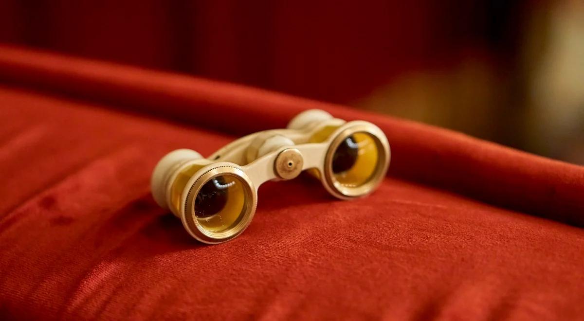 Niespodzianki w operze i w szkole