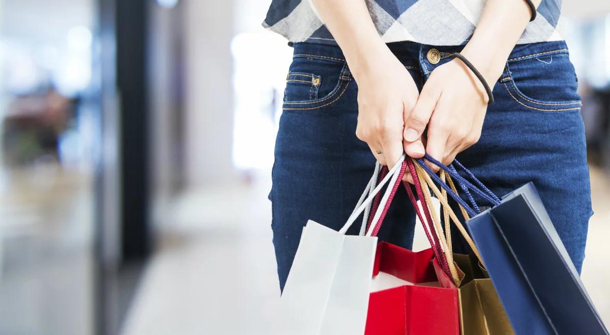 Tanio, taniej, najtaniej! Jak nie dać się nabrać na wyprzedażowe triki?