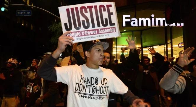 Sprzeciw wobec władz w Meksyku i USA