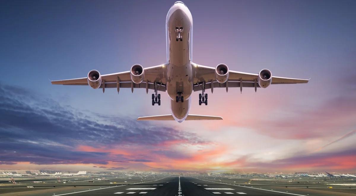 "Wakacyjny greenwashing" staje się coraz powszechniejszy. Jak na urlopie uniknąć "ekościemy"?