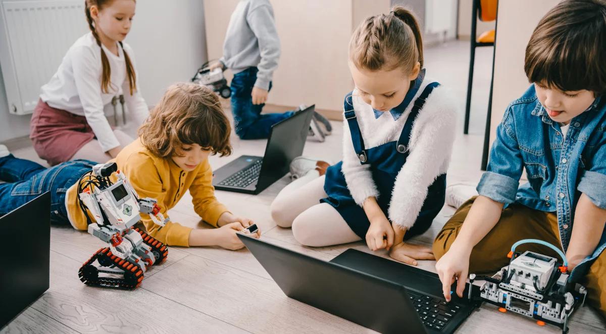 Zamiast kolorowania – kodowanie. Nauka programowania i robotyki dla najmłodszych