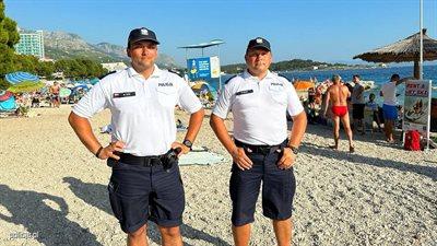 Pomagają także poza granicami. Polscy policjanci uratowali tonącego w Adriatyku Chorwata