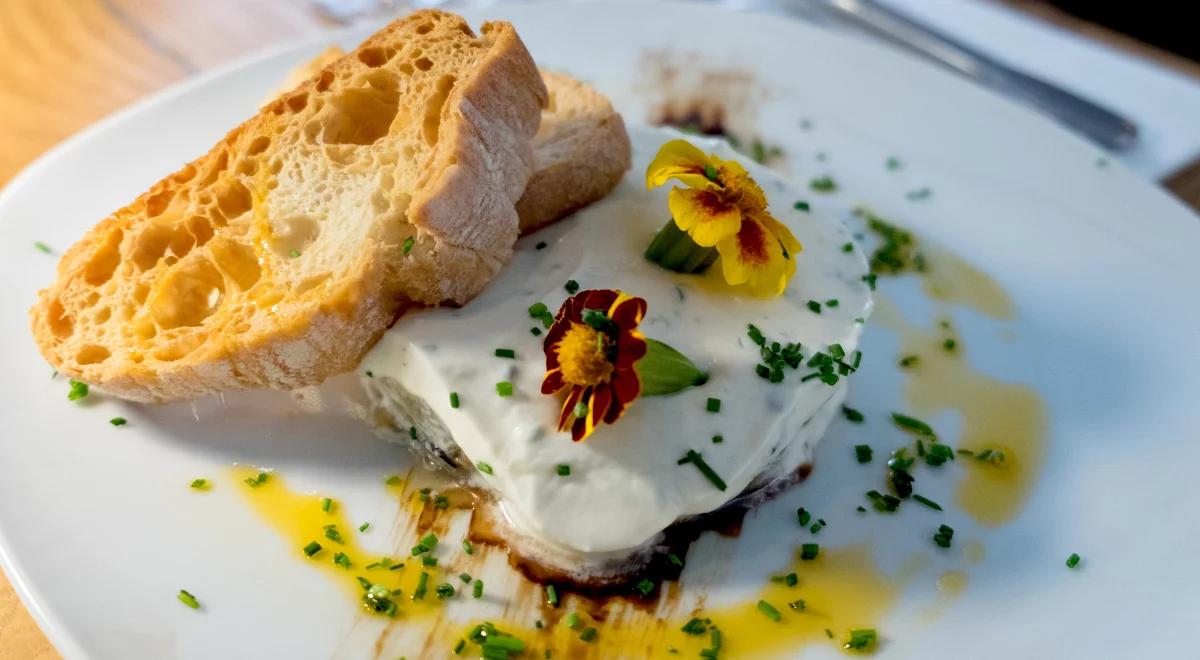 Śledź w śmietanie bez… śledzia?