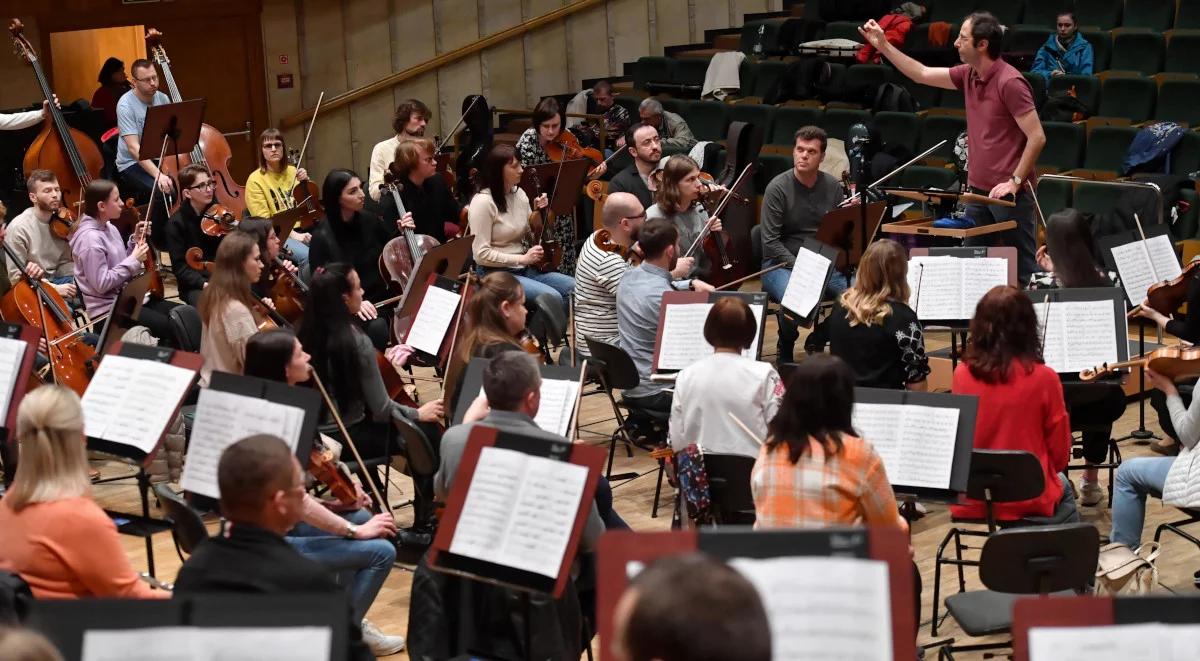 Symfonicy z Kijowa próbują w studiu im. Lutosławskiego