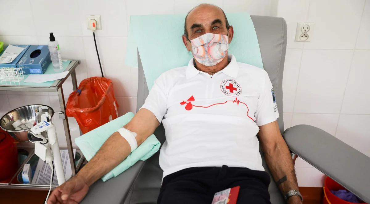 Krwiodawca rekordzista. Reportaż Moniki Chrobak [POSŁUCHAJ]