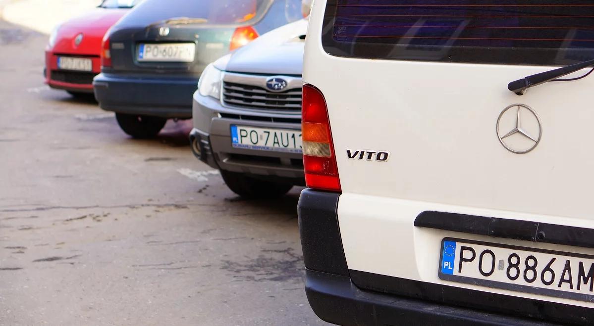 Rewolucja w rejestracjach. Jakie niespodzianki pojawią się na samochodowych tablicach?