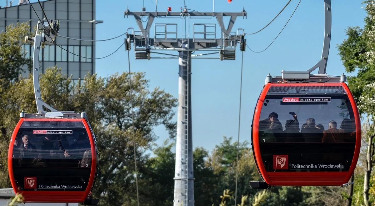 Autobusy bez kierowcy i kolej gondolowa –  przyszłość miejskiego transportu?