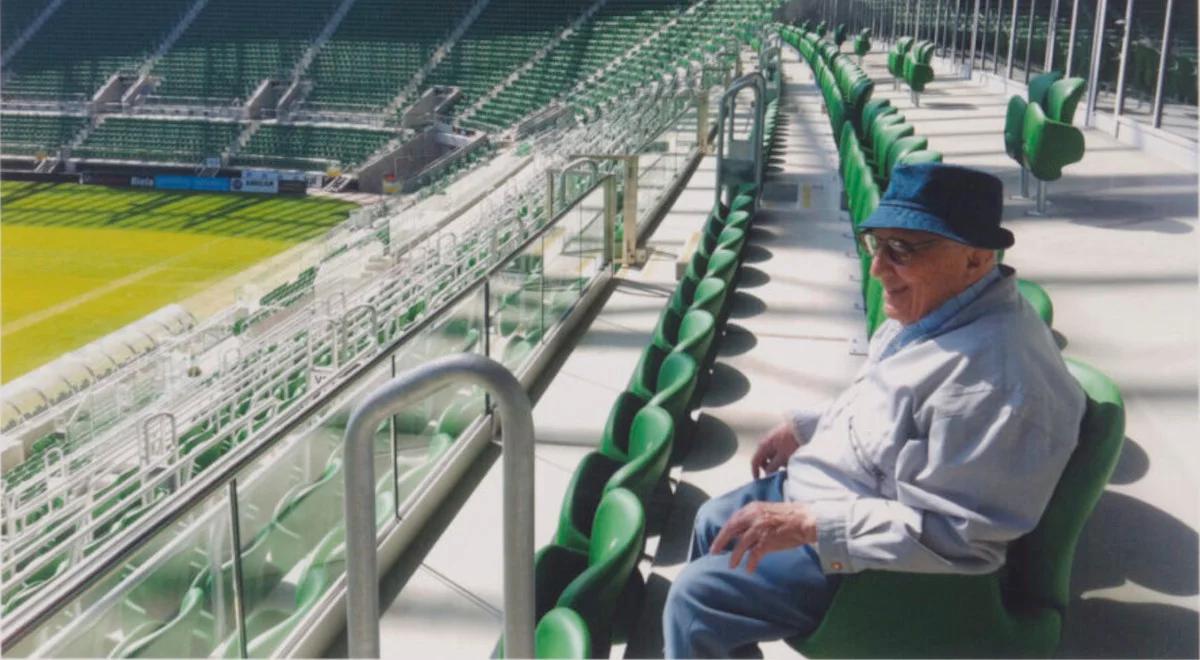 Różewicz nieznany: zobacz tysiące niepublikowanych zdjęć z rodzinnego archiwum poety