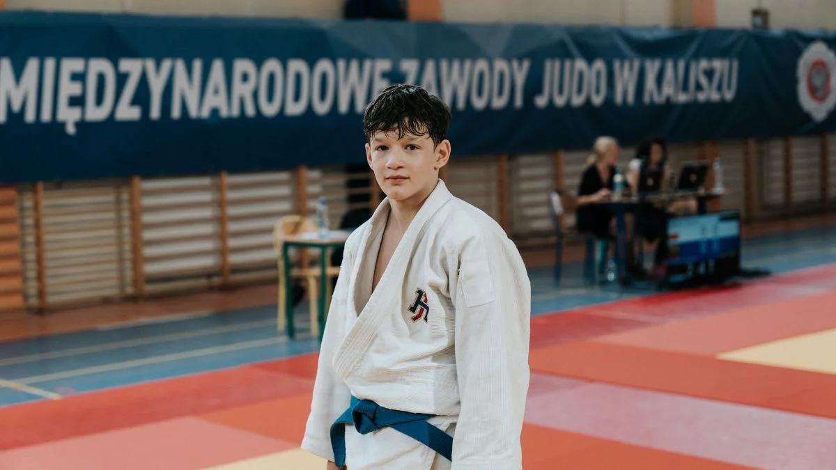 Sport na wielkim ekranie. Filip Wiłkomirski w "Trzeciej Stronie Medalu"