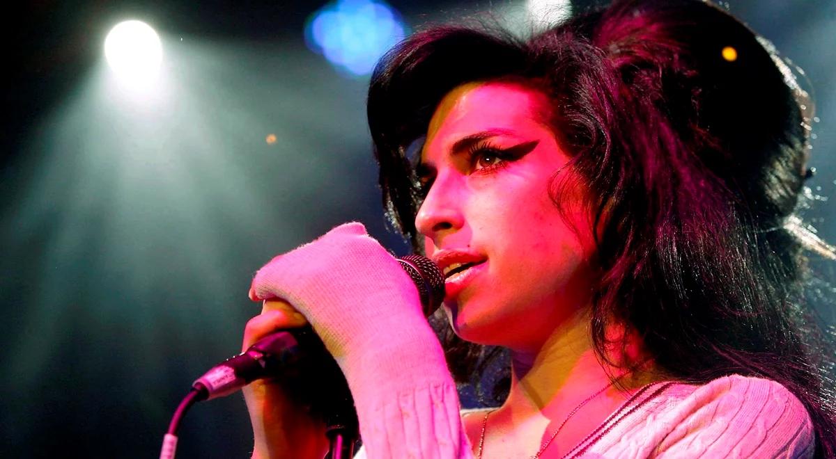 "Back To Black" Amy Winehouse. Ponadczasowy utwór o nieszczęśliwej miłości