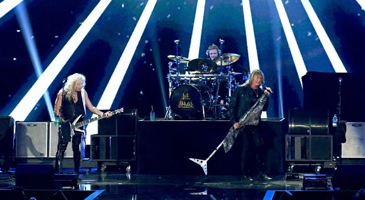 Metalowa muzyka "z masowym rażeniem". O sukcesie "Photograph" Def Leppard