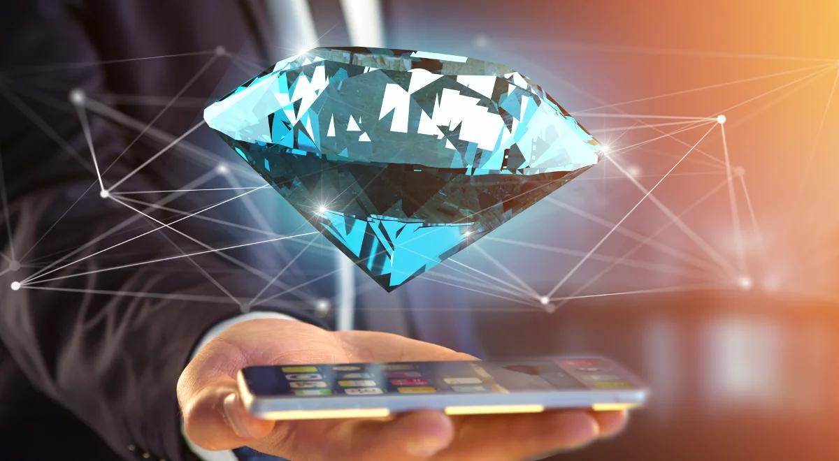 Smartfon z diamentowym ekranem? 