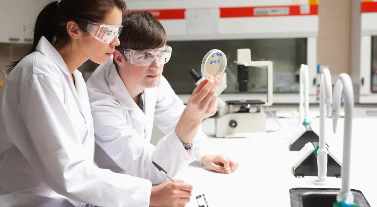 Naukowcy i ich nieprawdopodobne badania