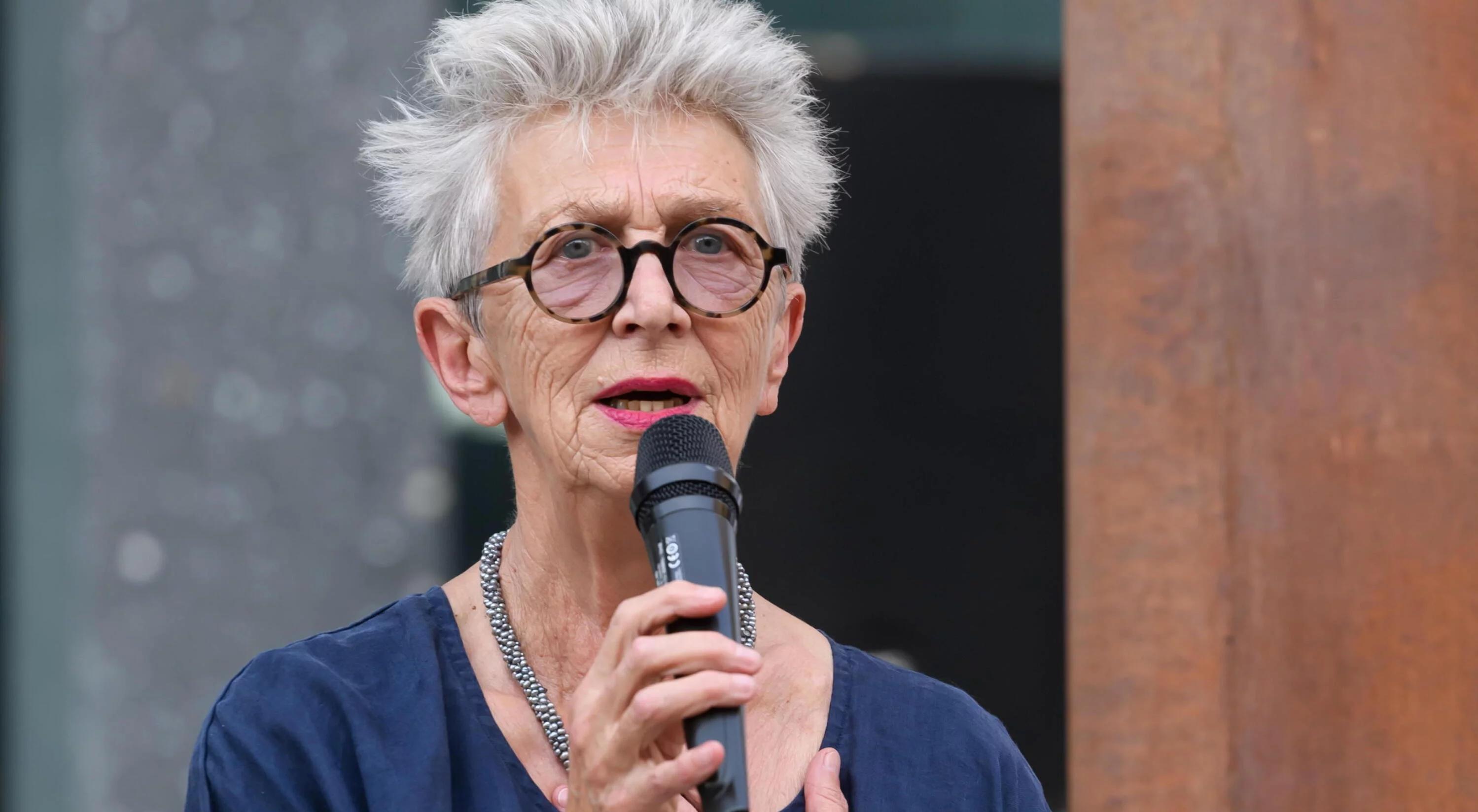 Poeci na ringu, artyści na murawie. Festiwal Oko Nigdy Nie Śpi po raz dwunasty