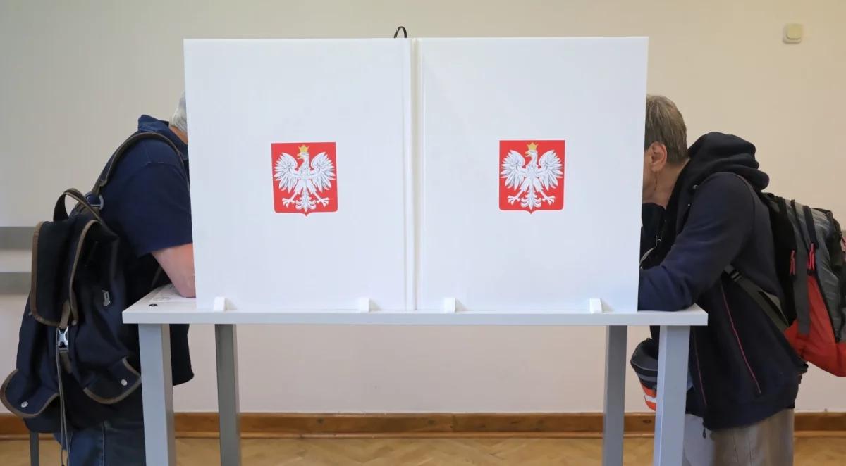 Rekordowa frekwencja w wyborach do PE. "Coś ważnego się dzieje i ludzie to rozumieją"