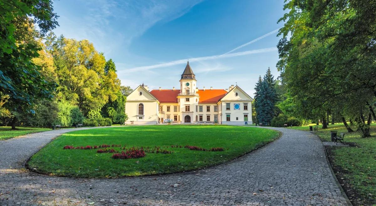 Zamek Tarnowskich, który gościł dzieło Rembrandta