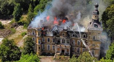 Massive fire guts historic palace in Poland's southwest