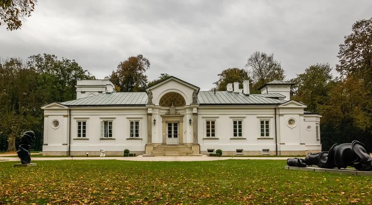 Orońsko – Centrum Rzeźby Polskiej w pałacyku z bogatą historią