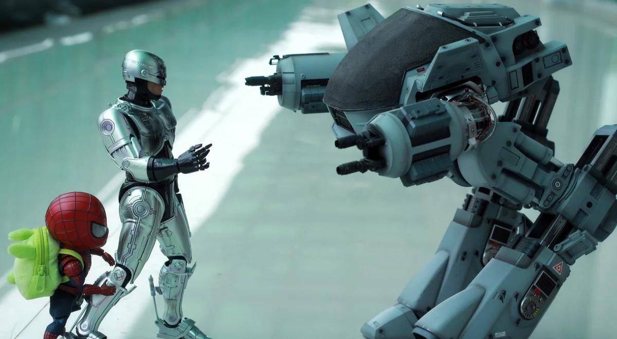 Co robią pisarze w wojsku, czyli fantazja najgroźniejszą bronią