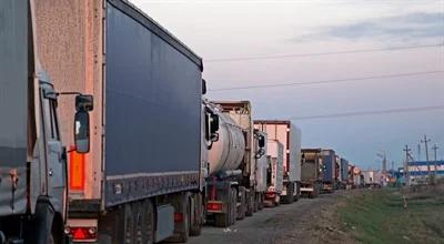 Protest rolników. Ok. 5 dni oczekiwania kierowców tirów do przejść w Dorohusku i Hrebennem