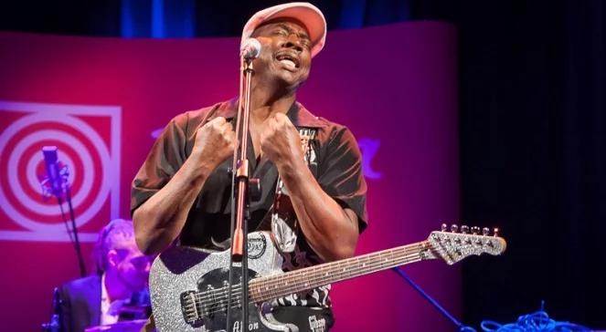 Alvon Johnson, czarodziej gitary w Trójce. Zobacz wideo!