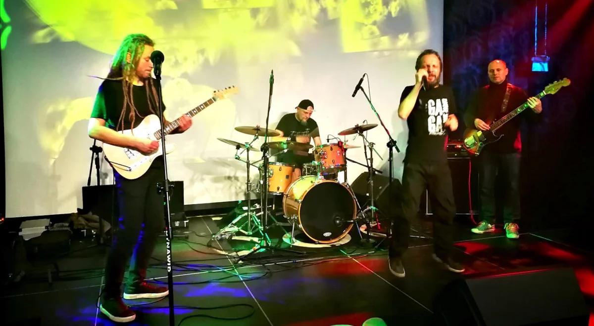 Zielone Żabki: punkowa muzyka z dolnośląskiego Jawora [POSŁUCHAJ]