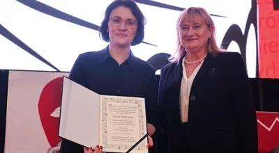 Justyna Dżbik-Kluge z tytułem Ambasadora Targów Książki w Krakowie