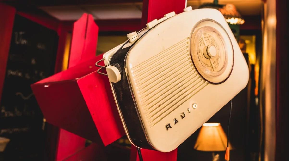 Słodkie Radio Retro