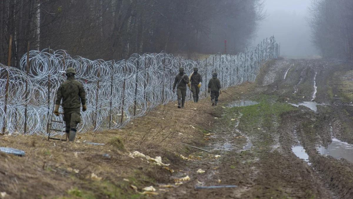 Rośnie poczucie zagrożenia? Jażdżewski: więcej nie wiemy, niż wiemy
