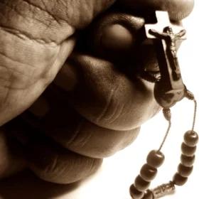 Oleksy: antyreligijność jest niedopuszczalna