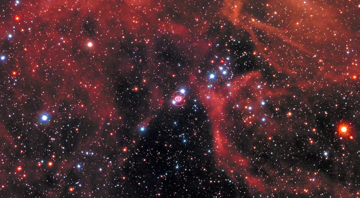 Czy zaobserwowano kiedyś gasnącą gwiazdę?