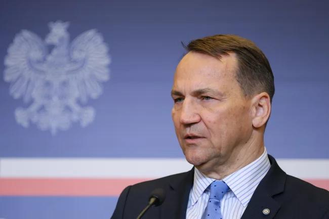 Hołownia chce być komisarzem ONZ. Sikorski: takie jego prawo