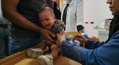 Niemowlę ofiarą polio w Palestynie. ONZ wzywa Hamas i Izrael do przerwy w walkach, by szczepić dzieci