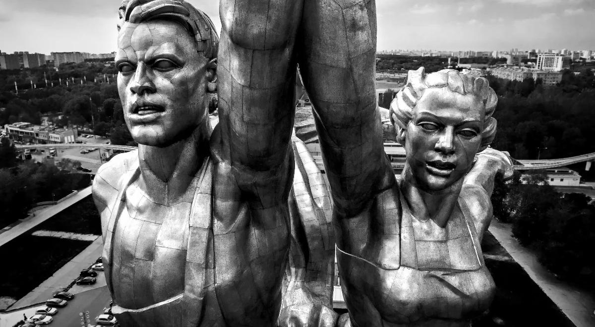 Splendor i swojskość. O sztuce socrealizmu 