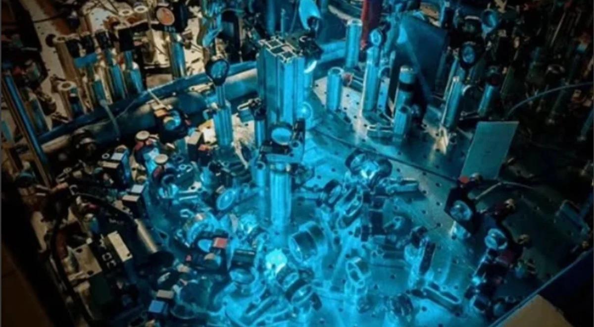 Nowy rodzaj kwantowej anteny radiowej. Przełom polskich fizyków z UW