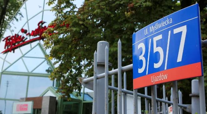 Myśliwiecka 3/5/7 1 listopada godz. 16:06