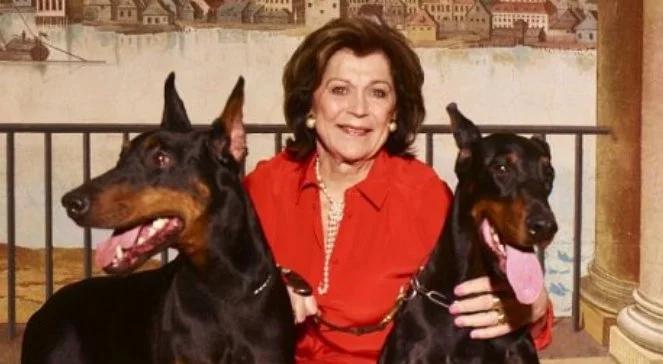 Pomoc i władza w PZPR. Ona to połączyła