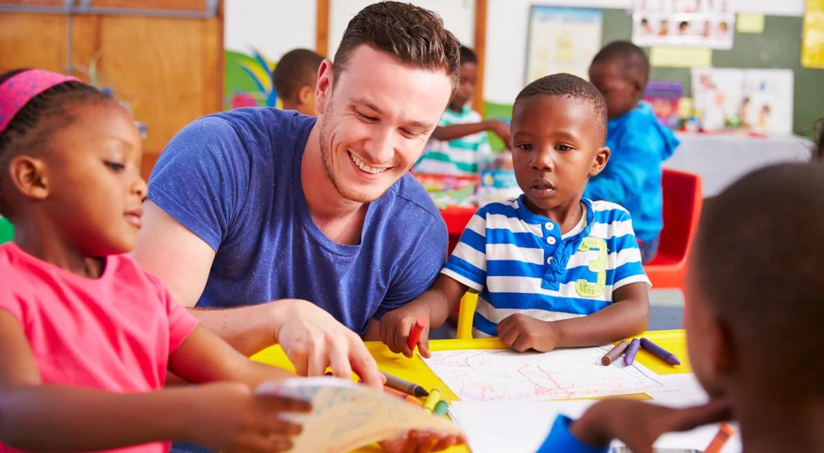 Letni wolontariat, czyli jak pomóc innym i sobie samemu