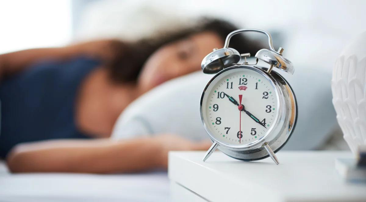 Co decyduje o tym, że jesteśmy "sowami" lub "skowronkami"